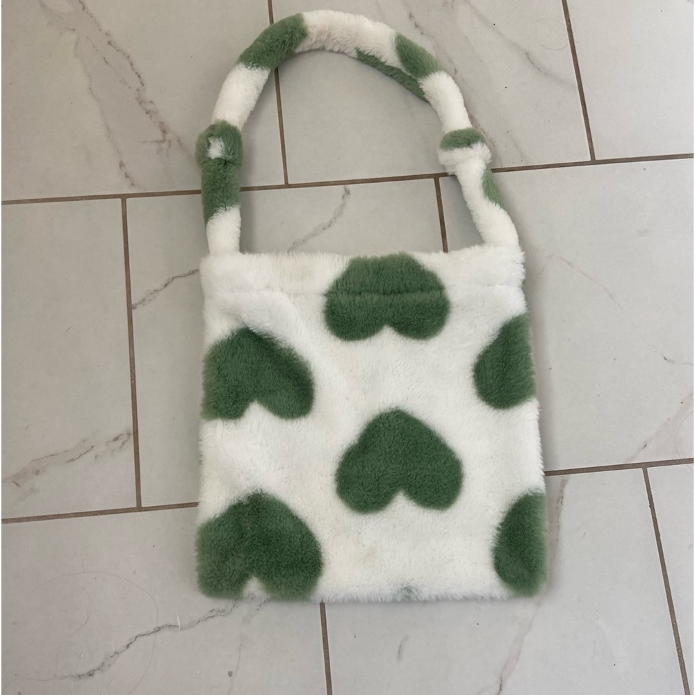 Tote bag. Purse. white with green hearts.
